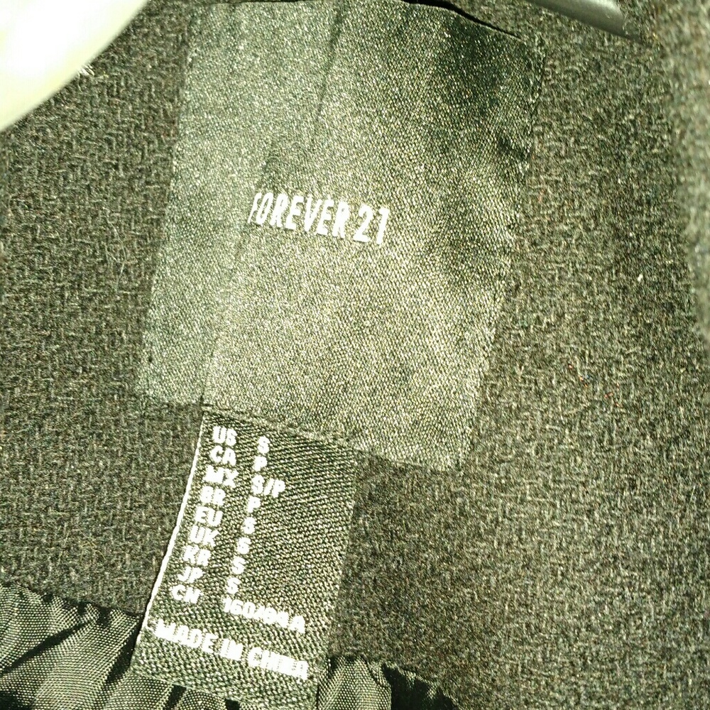 Winter jacket - Picture 2 of 4